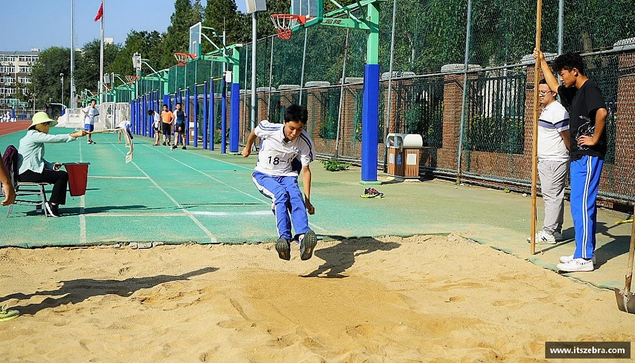 热血与坚持，战胜一切！